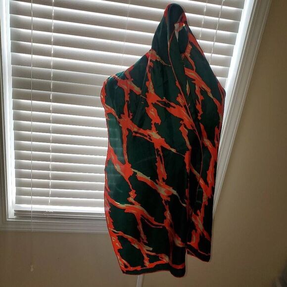 ECHO. 100% Pure Silk, Green, Red and Gold, Rectangle Shape Scarf. Made in Japan. - Picture 5 of 5